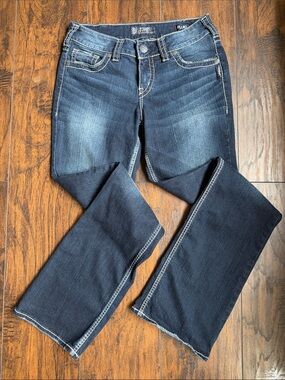Silver Suki Fluide Bootcut Jeans in Dark Indigo Wash 30/33 (N14)